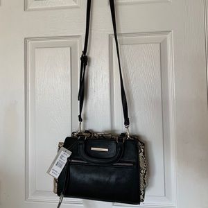 Medium sized side purse